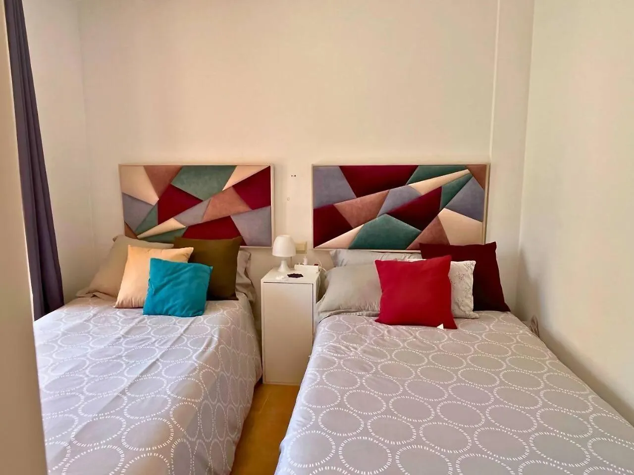 Home4U Calle Barcelona Armilla 0*,  Spain