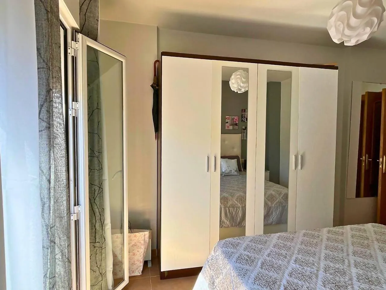 Home4U Calle Barcelona Armilla 0*,  Spain