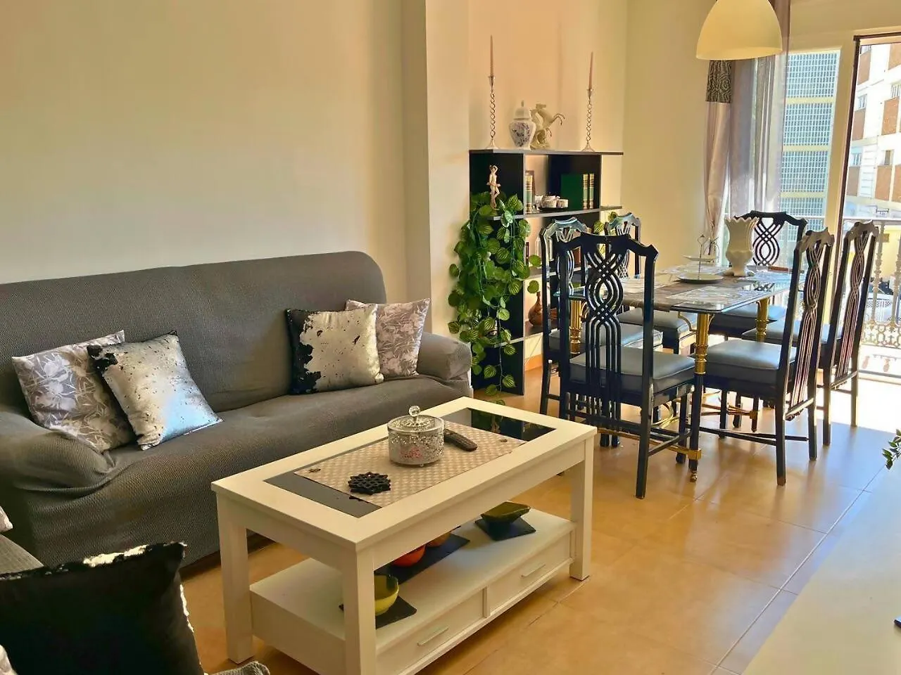 Apartment Home4U Calle Barcelona Armilla Spain