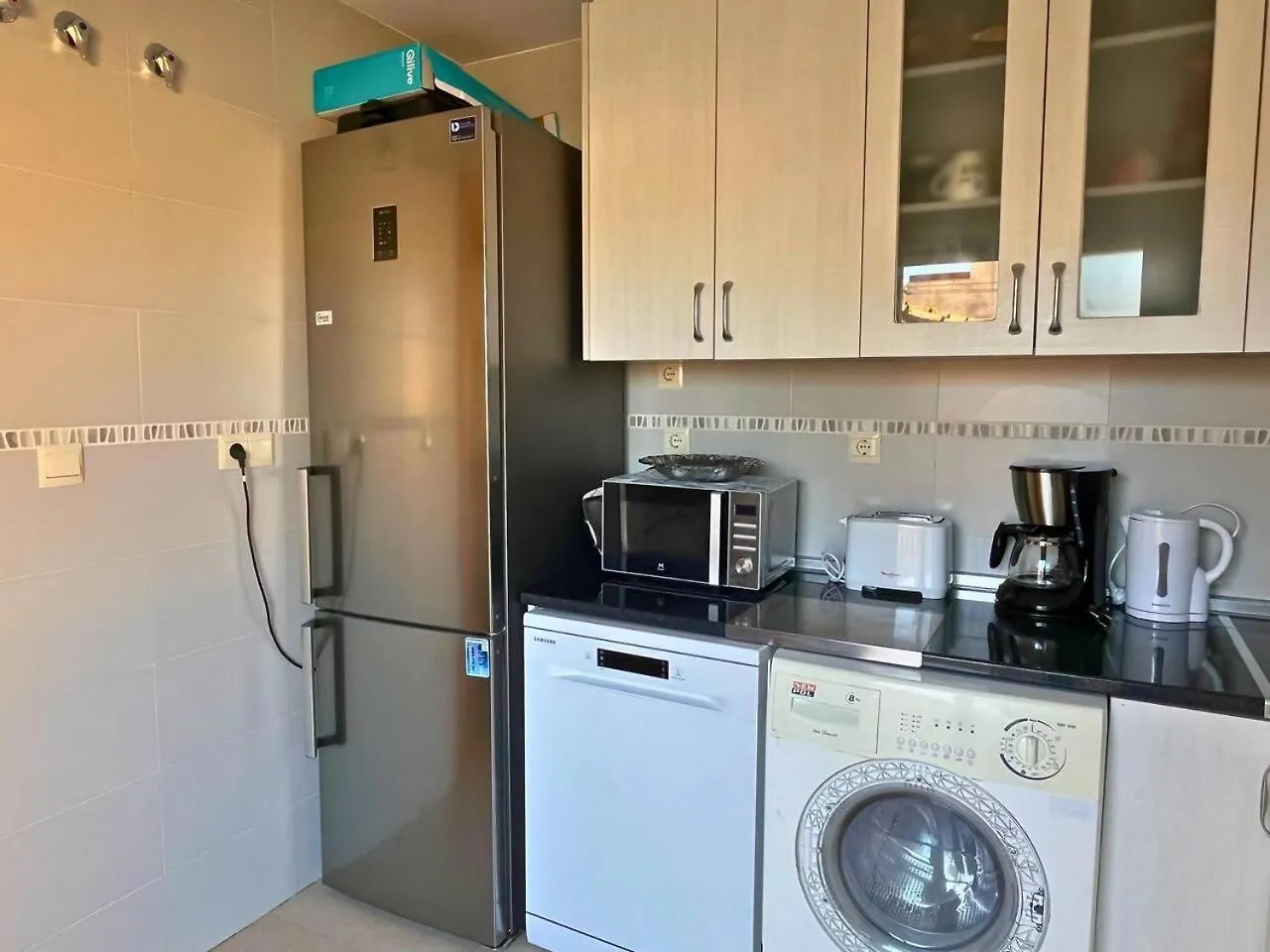 Home4U Calle Barcelona Armilla